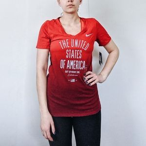 [NIKE] Red gradient tee